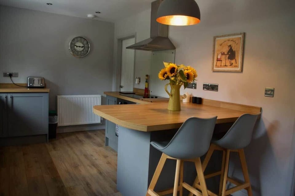 bb9ceccd-bf75-4eff-ac3f-3e733a407018