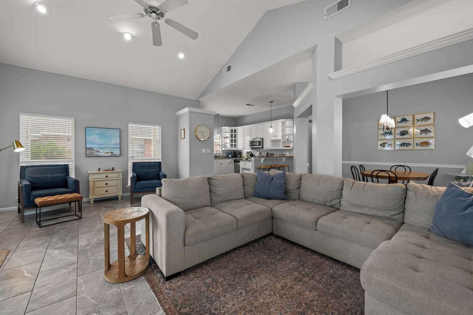 Plenty of space for your group to enjoy kicking back at the end of a long day in the sun.