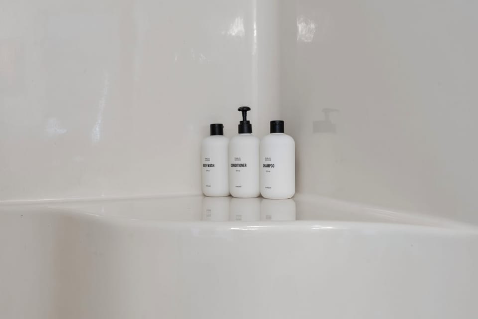 Bathroom amenities