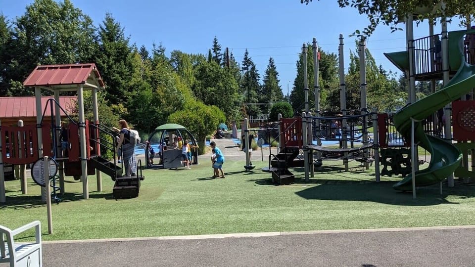 Crossroads Park 2.5 miles away