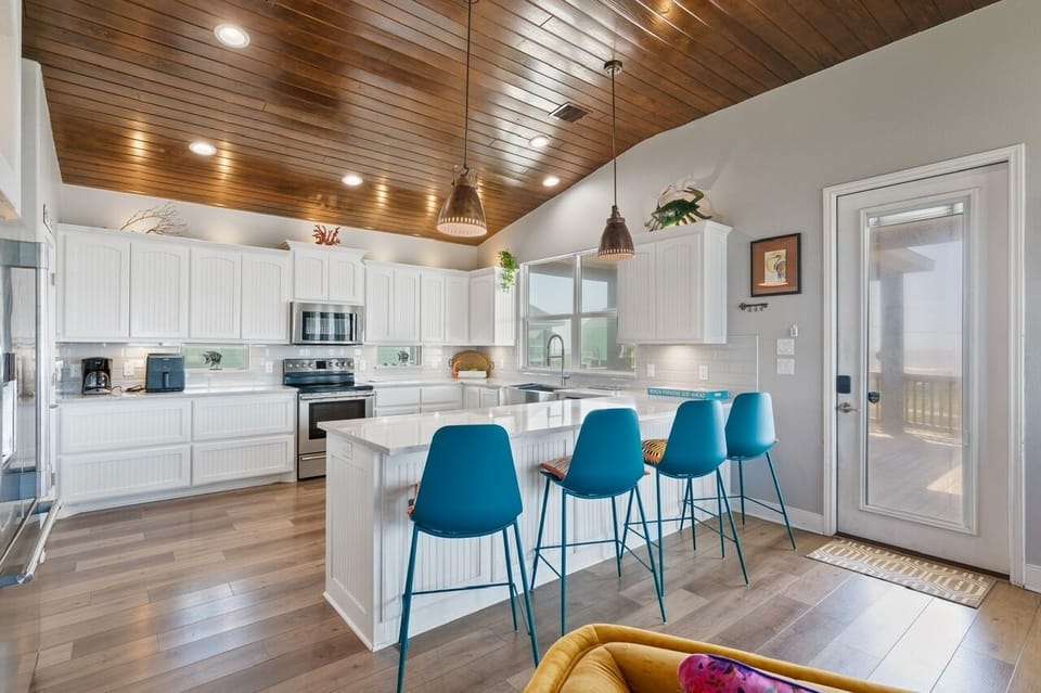 House, 3 Bedrooms | Private kitchen | Coffee/tea maker, fridge, toaster