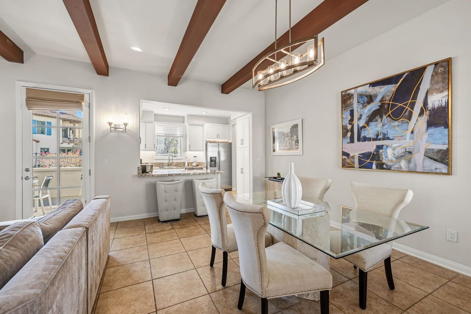 Condo, 3 Bedrooms | Interior