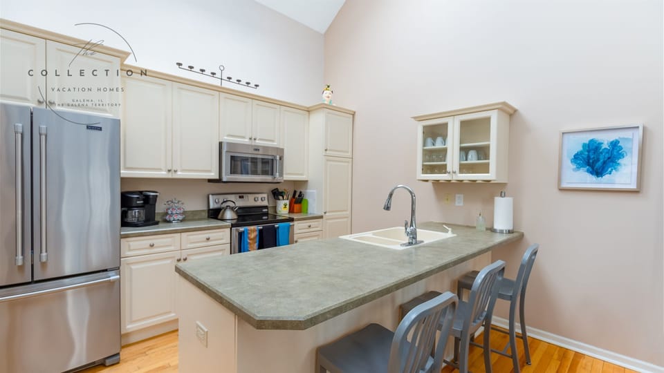 Fully equipped kitchen