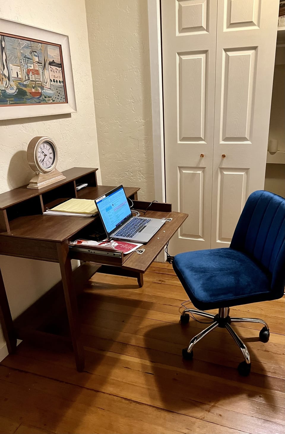 Perfect for working on your laptop or tablet