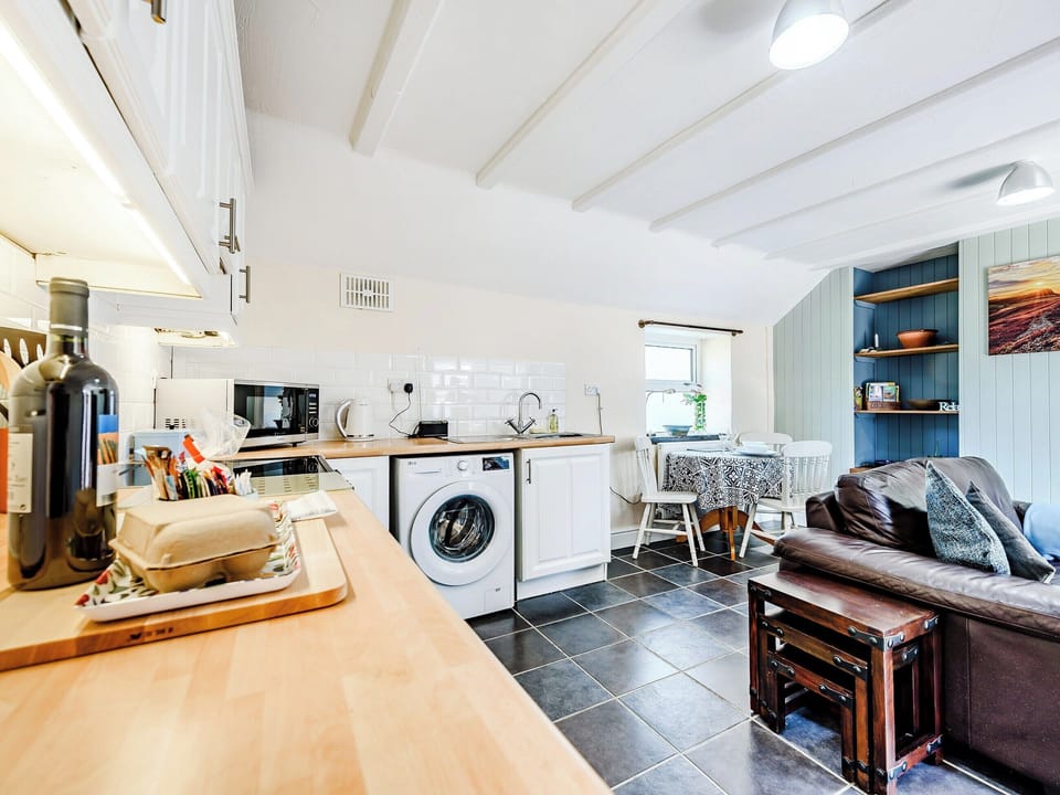 Open plan living space | Studio Cottage, Treffynnon
