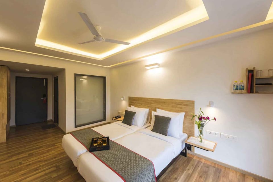 Deluxe Room | Desk, free WiFi, bed sheets