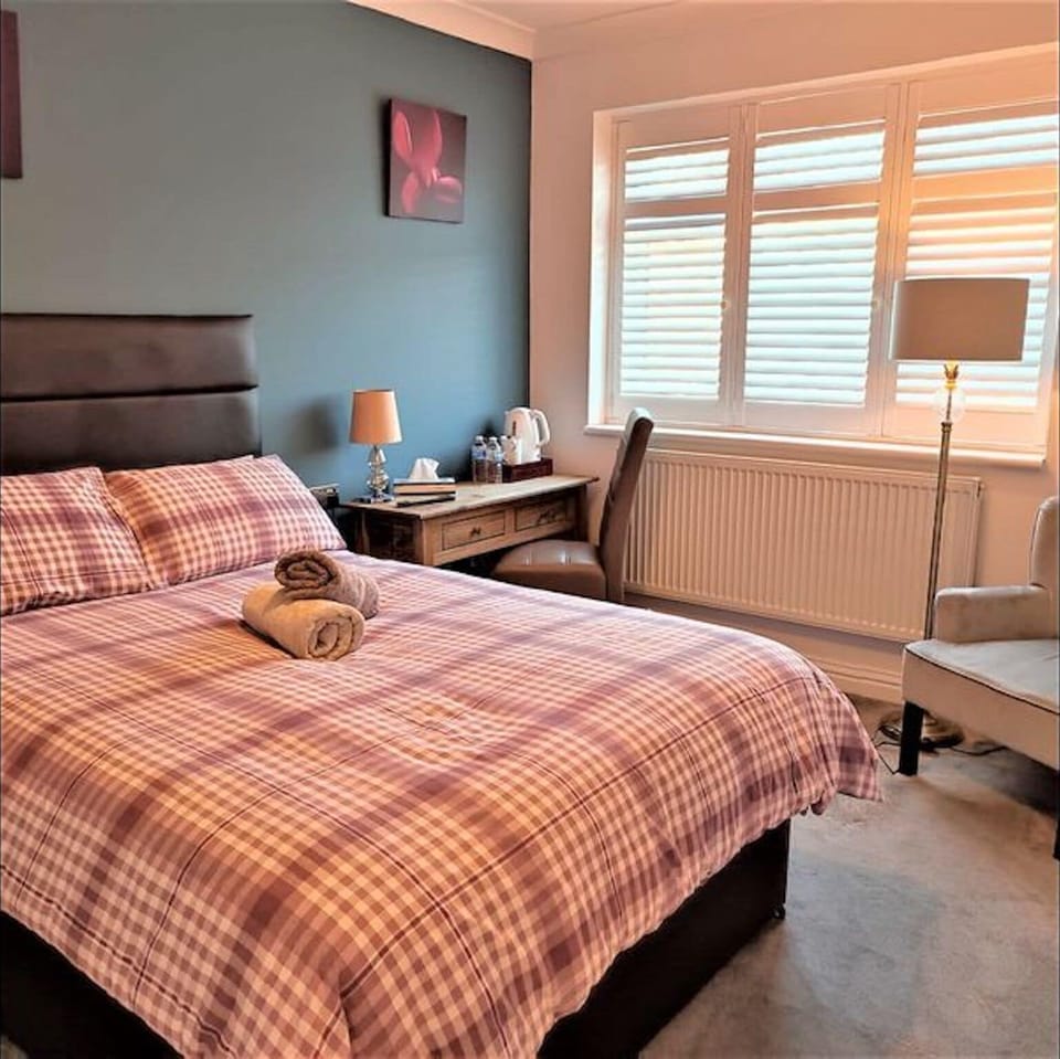 Room, 1 Bedroom, City View | 1 bedroom