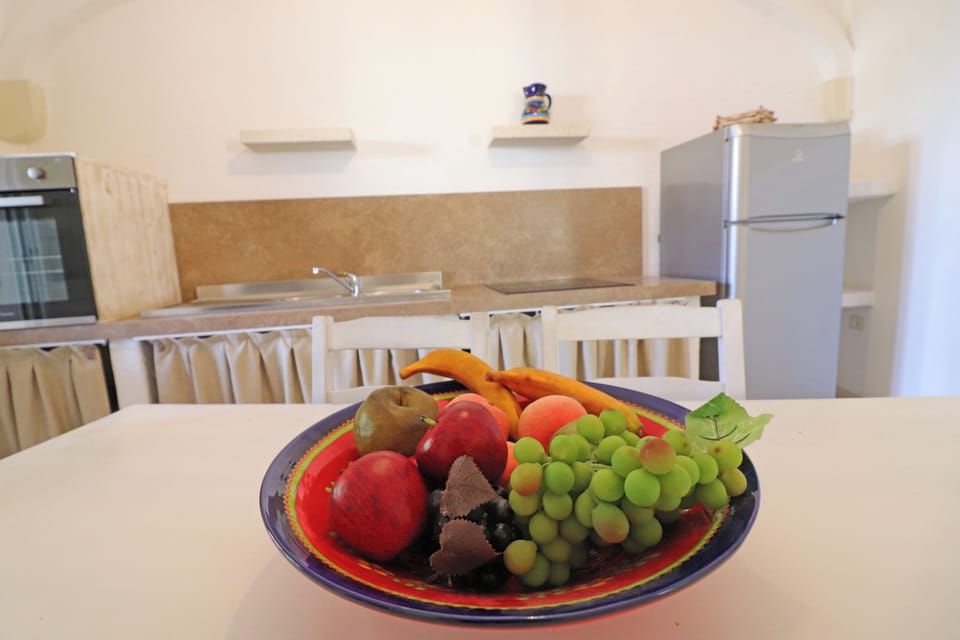 Apartment, 2 Bedrooms, Balcony, Garden View | Private kitchen