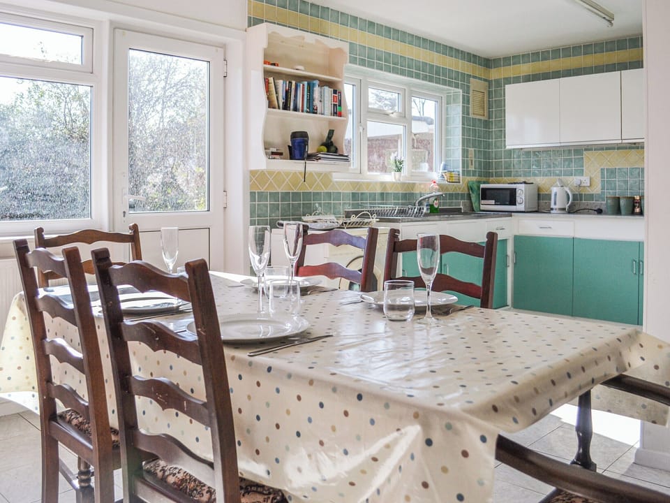 Dining Area | Botany Bay Bungalow, Kingsgate, Broadstairs