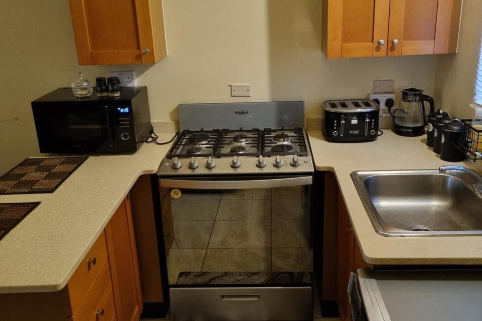 House | Private kitchen | Fridge, microwave, oven, electric kettle