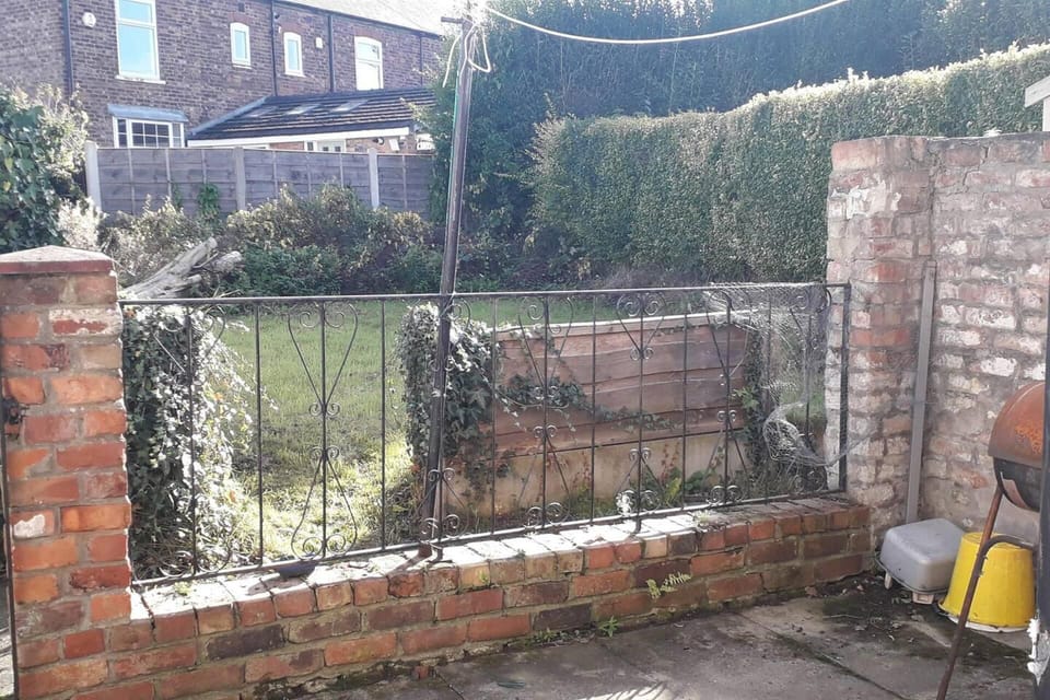 House | Property grounds