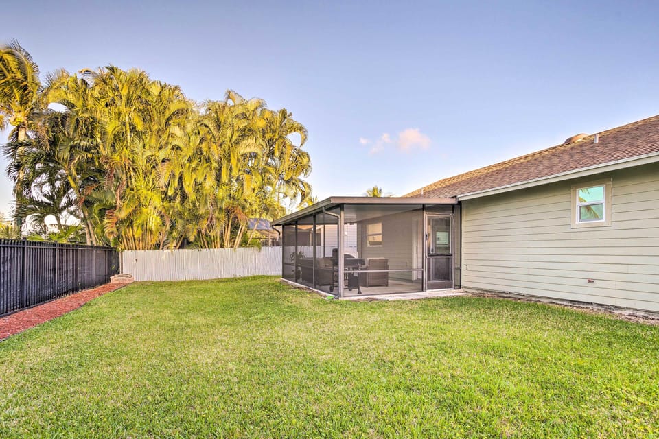 Fenced Yard