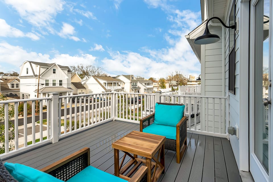 Enjoy relaxing on the deck!