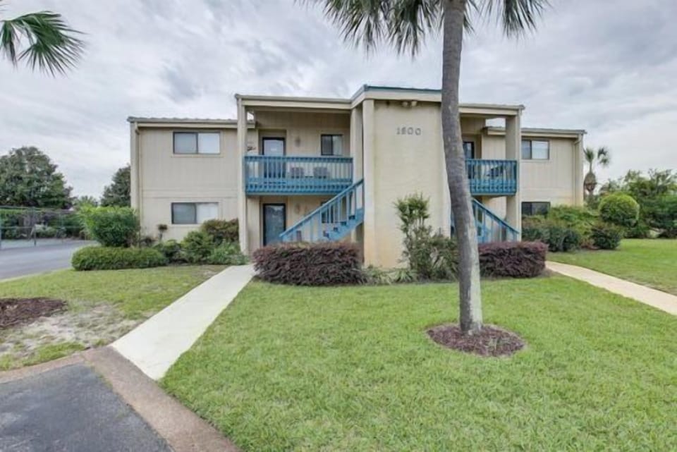 1600 Building Unit Lower Left