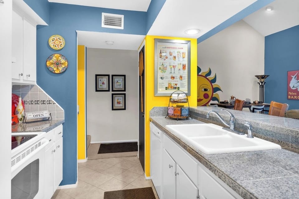 Open kitchen