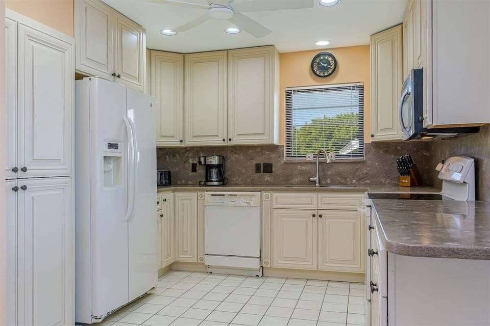 Fully stocked kitchen