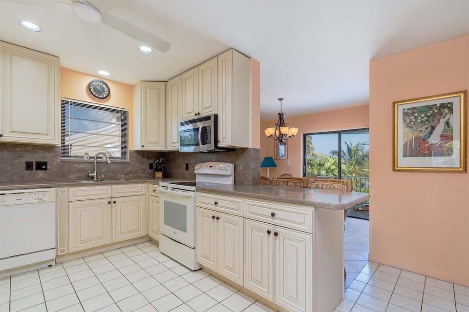 Fully stocked kitchen