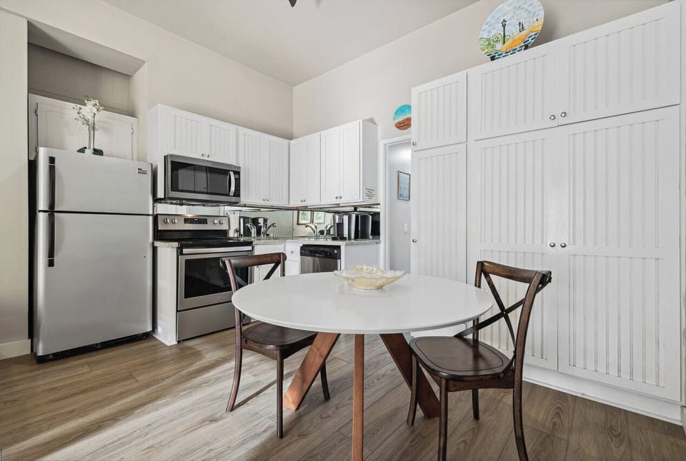 Fully stocked kitchen