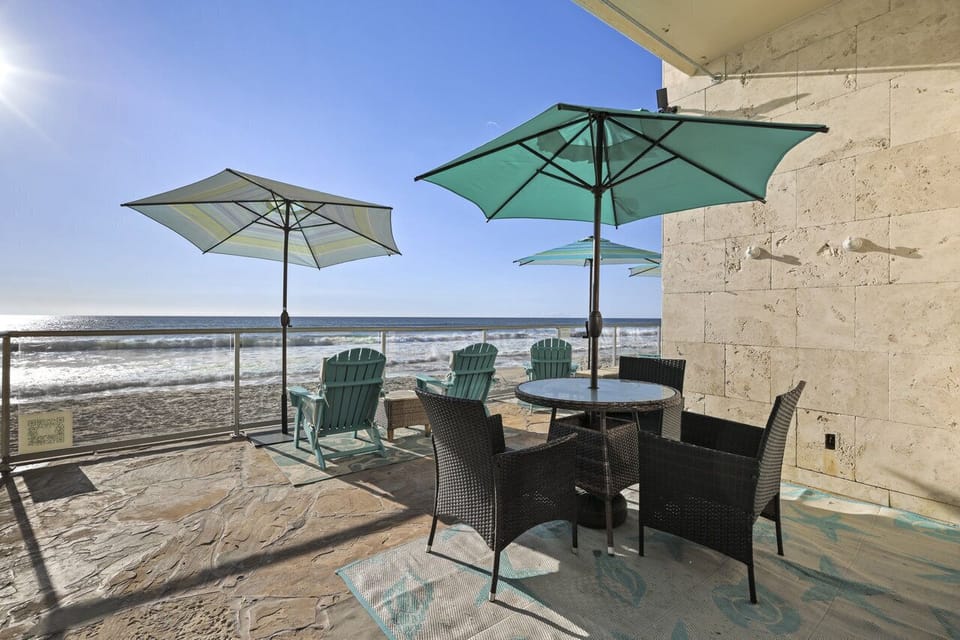 Patio for 101 only