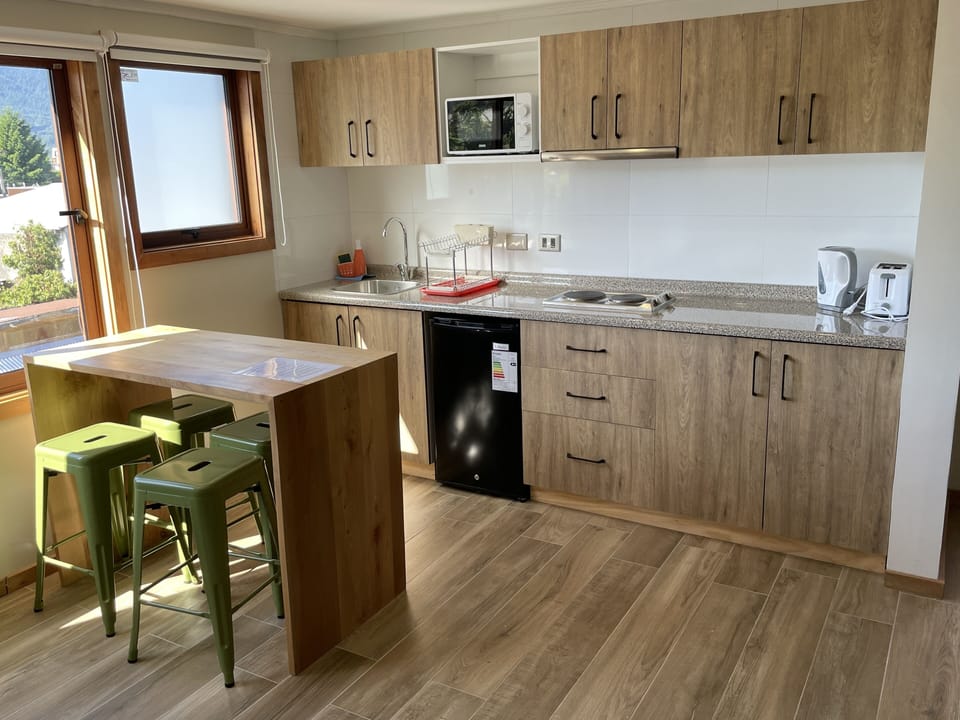 Superior Studio Suite | Private kitchen