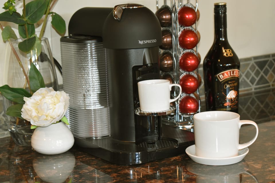 Nespresso machine with pods for the coffee lovers!