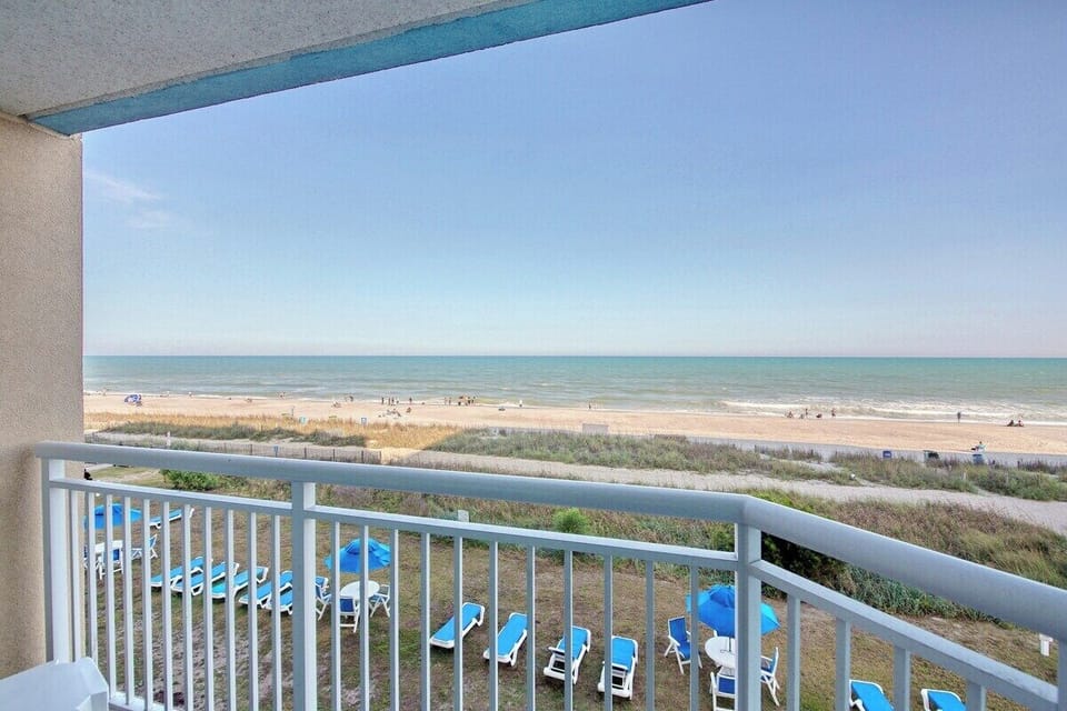 2nd Floor Oceanfront – Skip Elevators & Walk Straight In