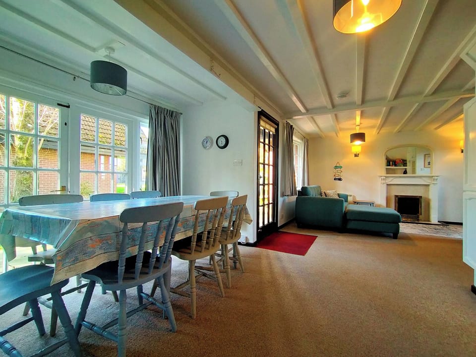 House | Dining