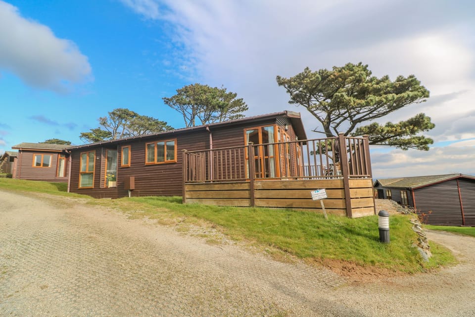 Cottage | Front of property