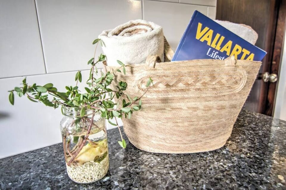 Fully equipped kitchen with drinking water provided for all guests