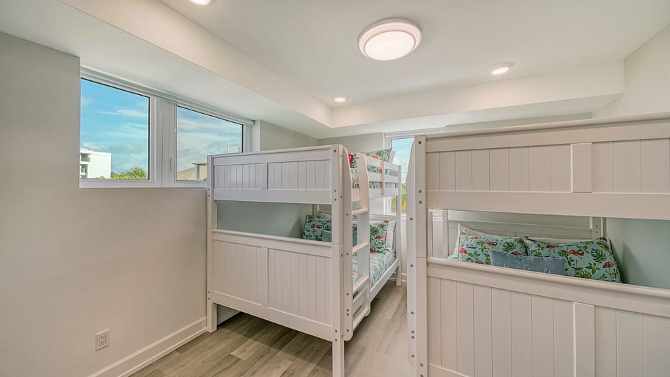 This flexible room makes group travel easy, with plenty of sleep space for families or friends.