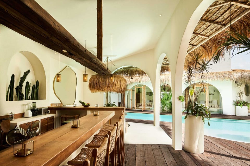 Villa, 4 Bedrooms, Smoking, Private Pool | In-room dining