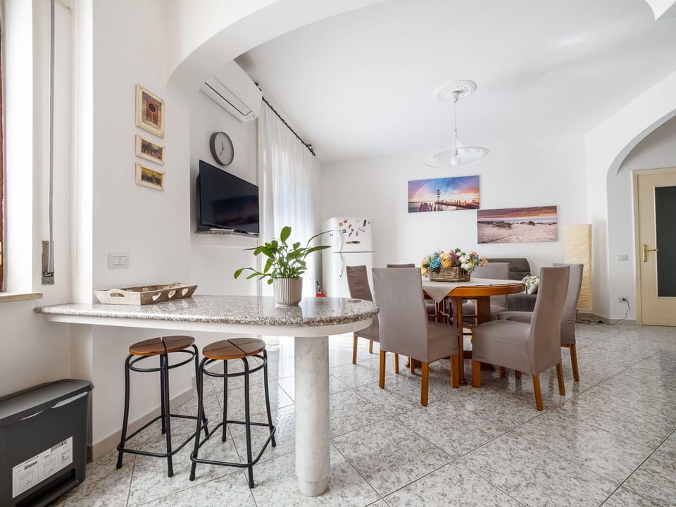 Panoramic Apartment | Living area | 40-inch Smart TV with digital channels, TV
