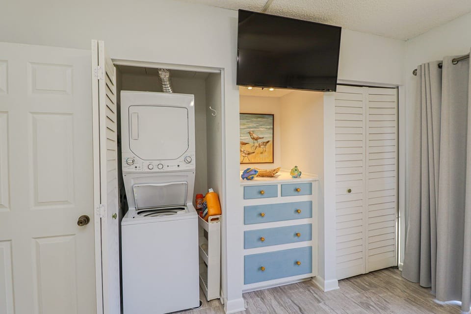 St. Augustine Beach Rentals Laundry in Unit