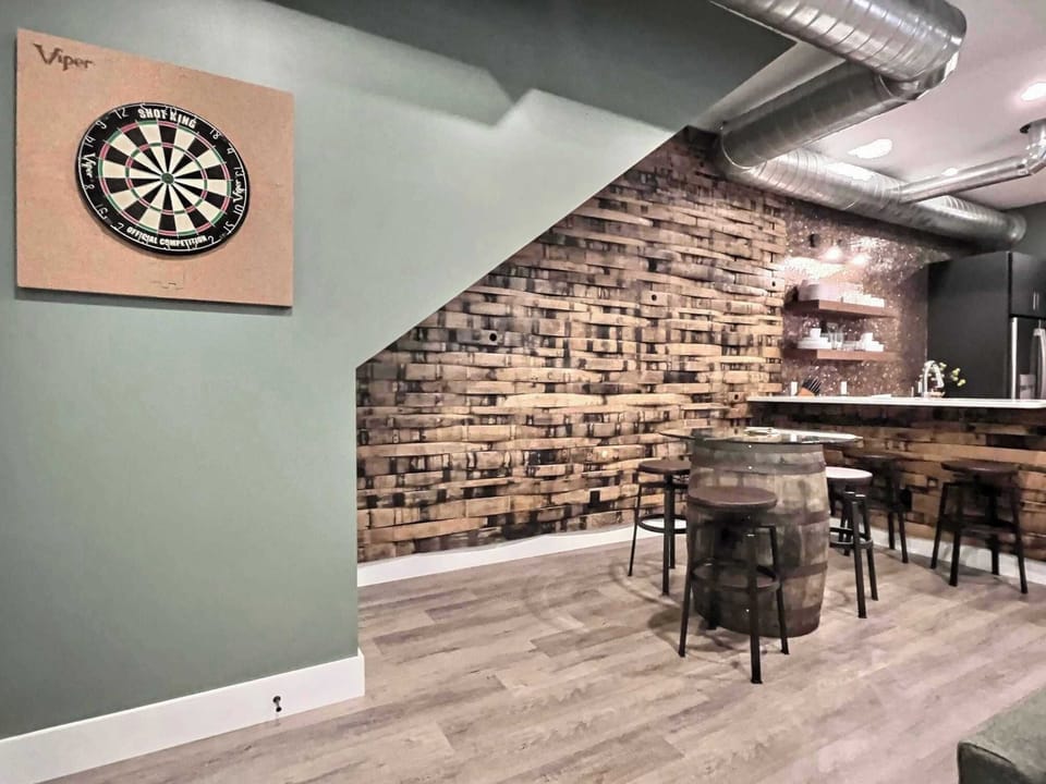 Bourbon Stave Wall