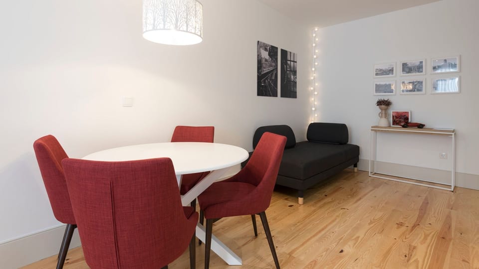 Enjoy meals together at the chic dining table, or unwind on the comfortable daybed in this thoughtfully designed space.
#DiningSpace #CozyNook #LovelyStay