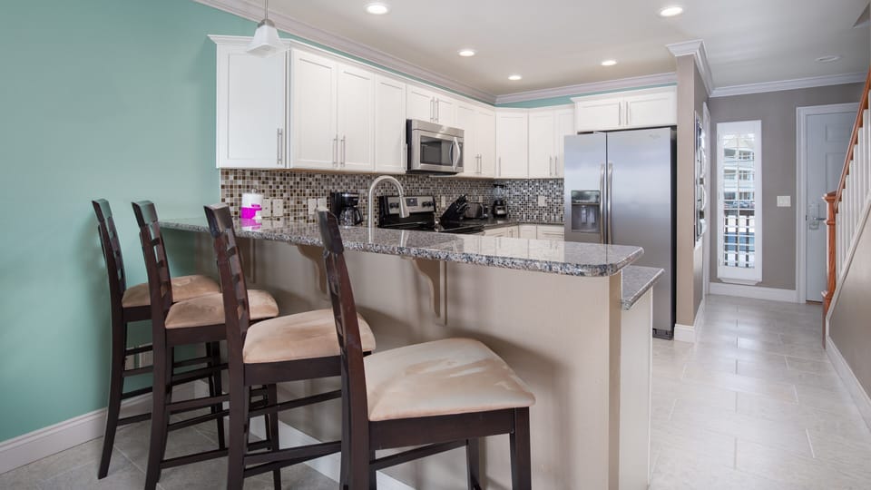 Townhome, Multiple Beds, Ocean View | Private kitchen