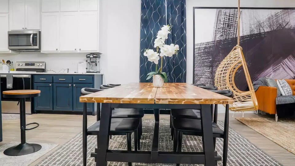 Dining table seats 6 comfortably and 2additional seating in the kitchen island! 
