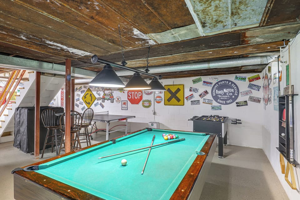 Game room