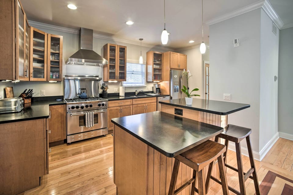 Kitchen | Fully Equipped | Cooking Basics | Dishware & Flatware