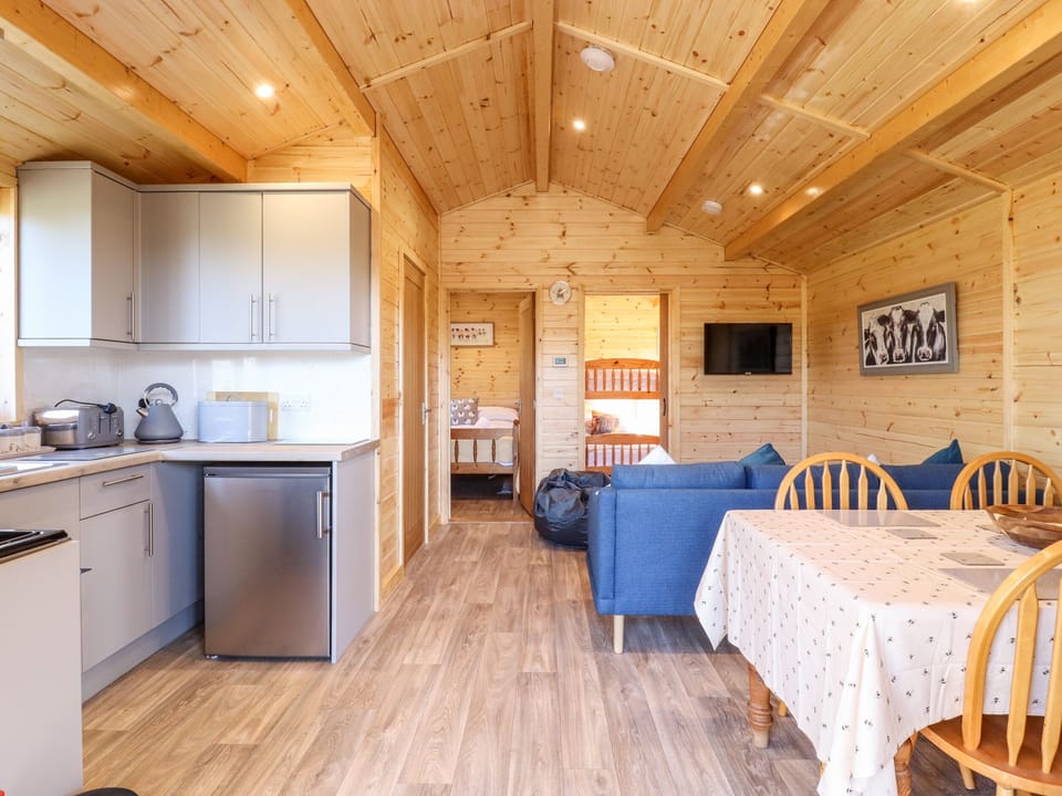 Cottage | Interior