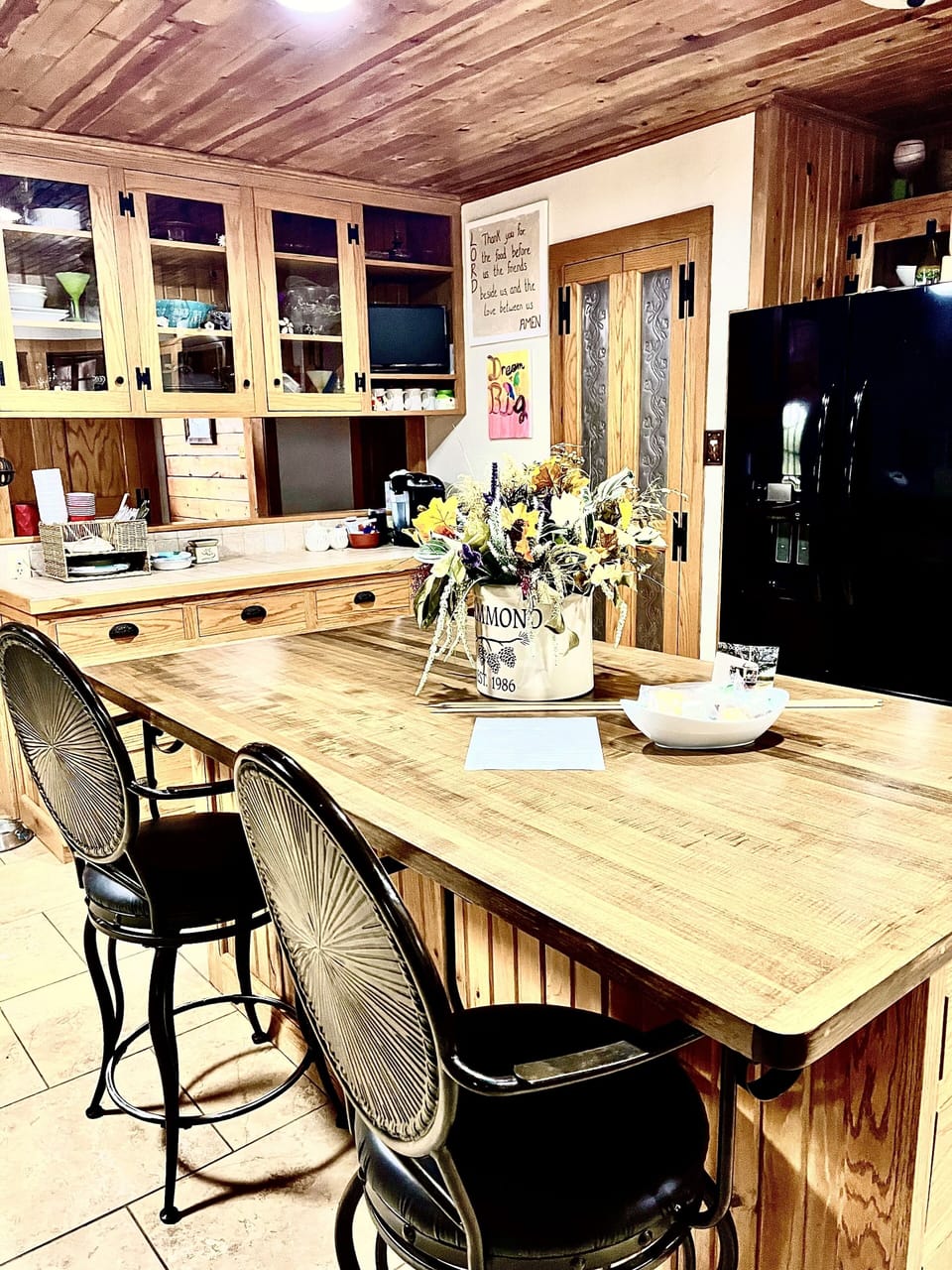 Kitchen island.