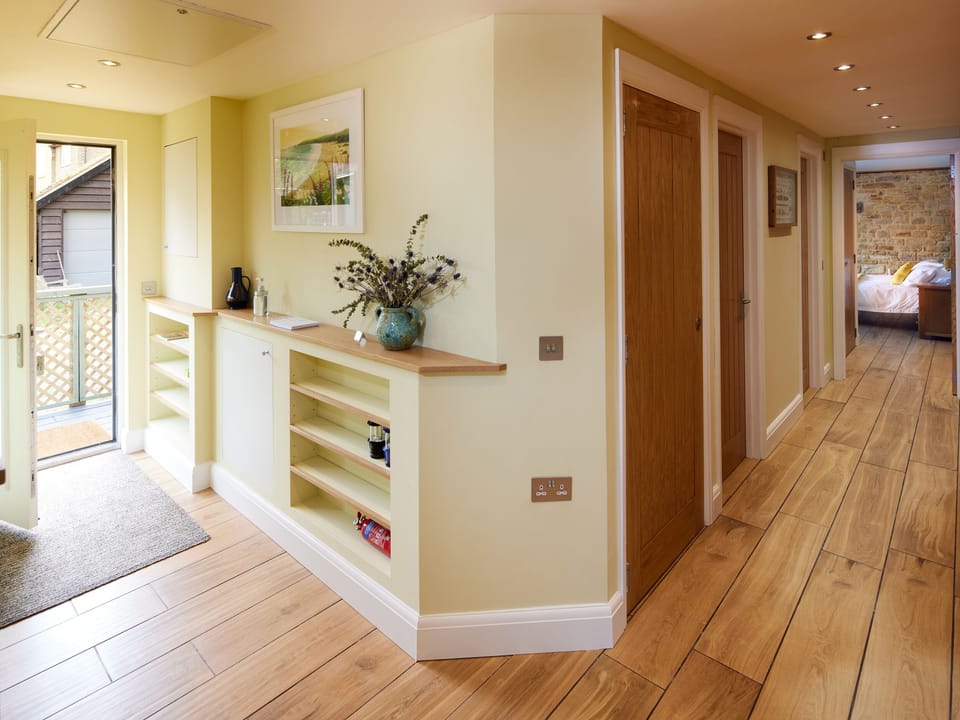 Cottage | Interior