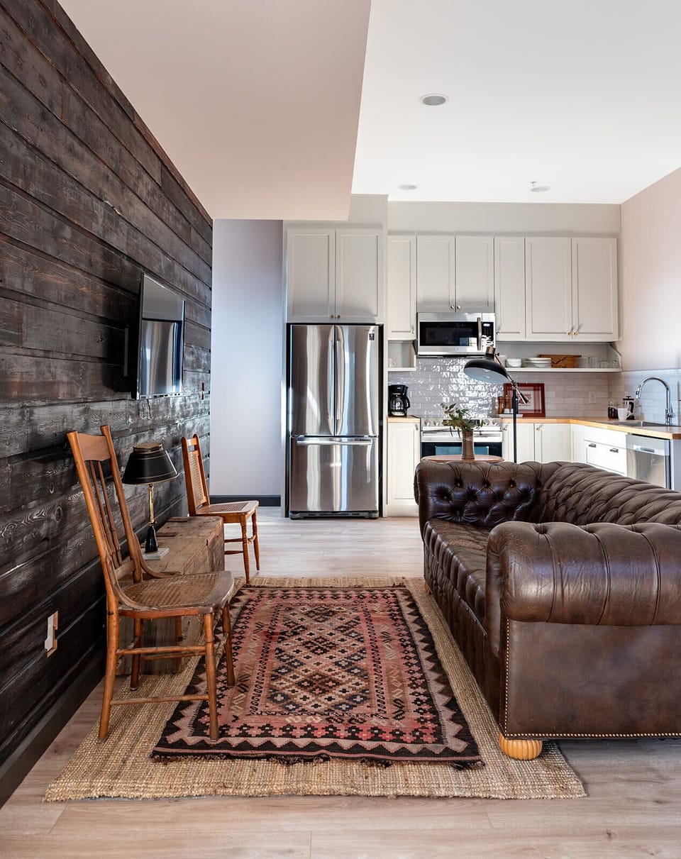 2 South Barn Burner Living Kitchen