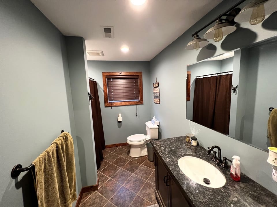 Master bath with shower