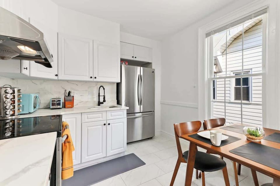 Spacious kitchen