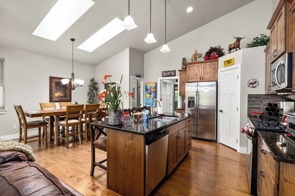 Looking to Kitchen from Living Room
