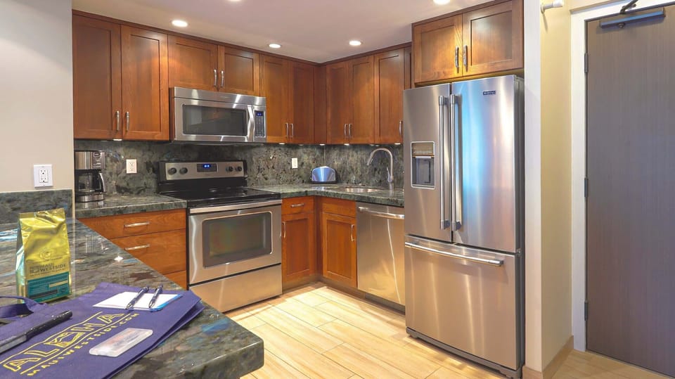 Fully Stocked Kitchen