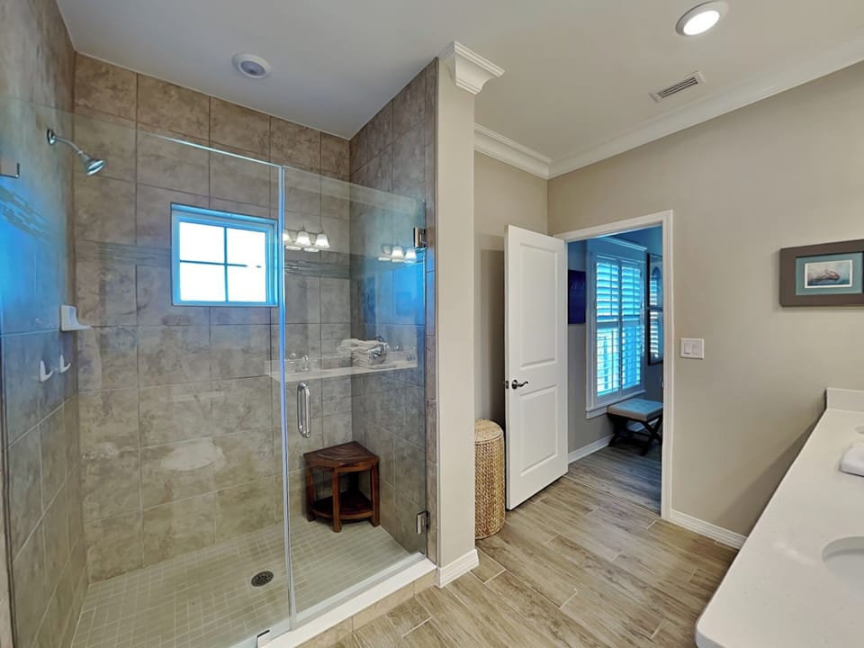 Primary Full Bathroom - Double Vanity and Walk-In Shower - Third Floor