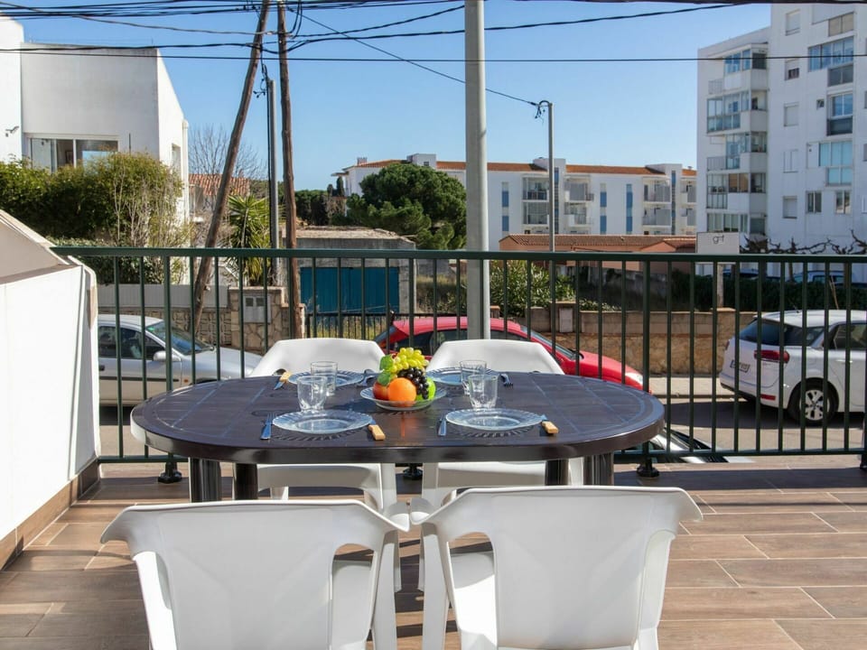 Table, Furniture, Building, Window, Plant, Chair, Sky, Outdoor Table, Outdoor Furniture, Flowerpot