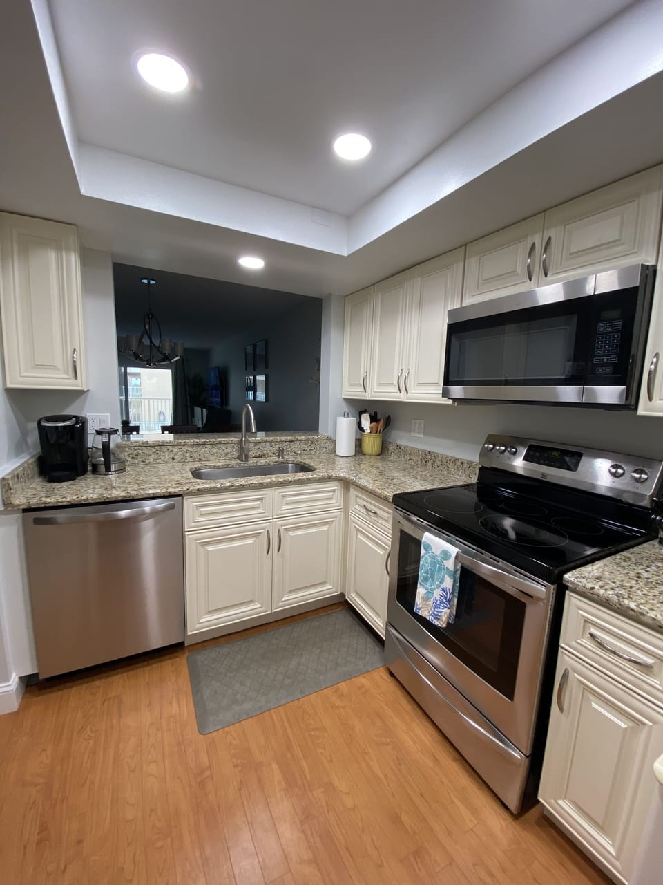 Beautiful Kitchen with soft close cabinetry and updated appliances.